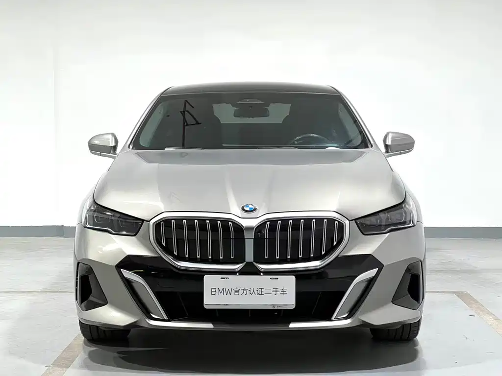 BMW 5 Series 2024