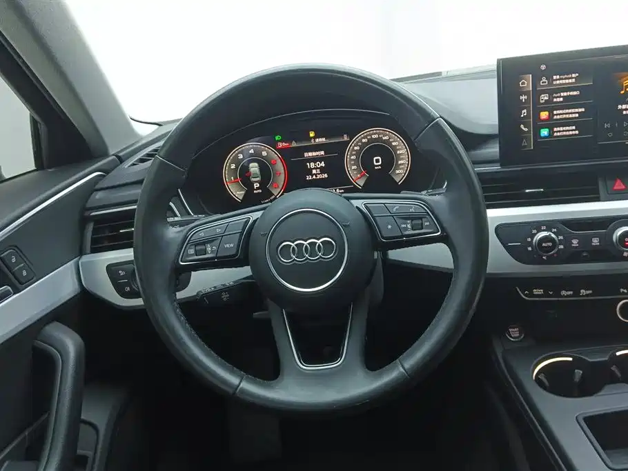 Audi A4L 2022 — фото 15