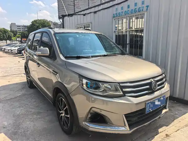 Dongfeng Fengxing SX6 2019
