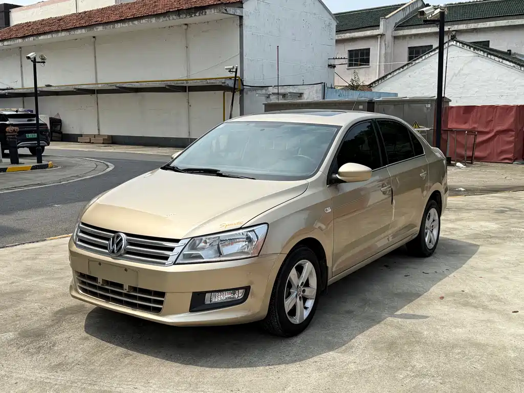 Volkswagen Santana 2015