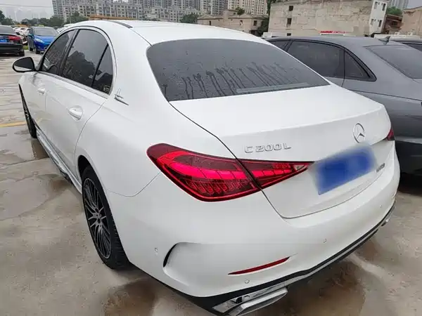 Mercedes-Benz C-Class 2023
