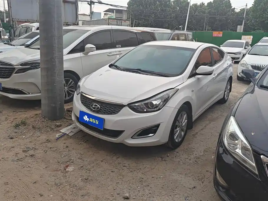 Hyundai Elantra Langdong 2017