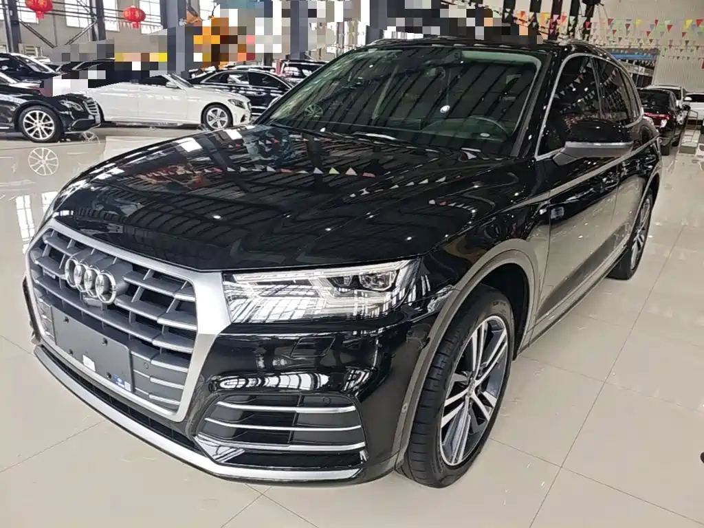 Audi Q5L 2021