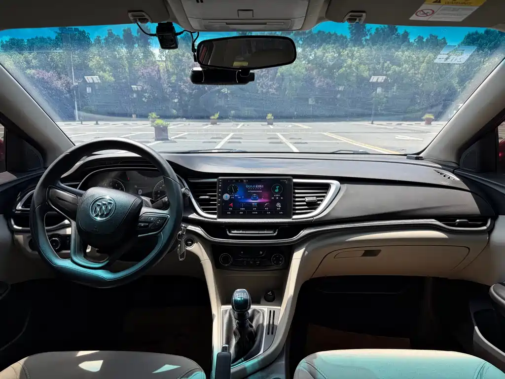 Buick Excelle GT 2015 — фото 10