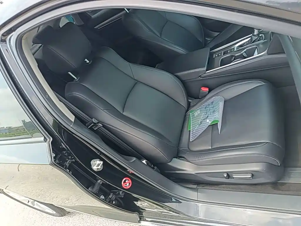 Honda Accord 2021 — фото 25