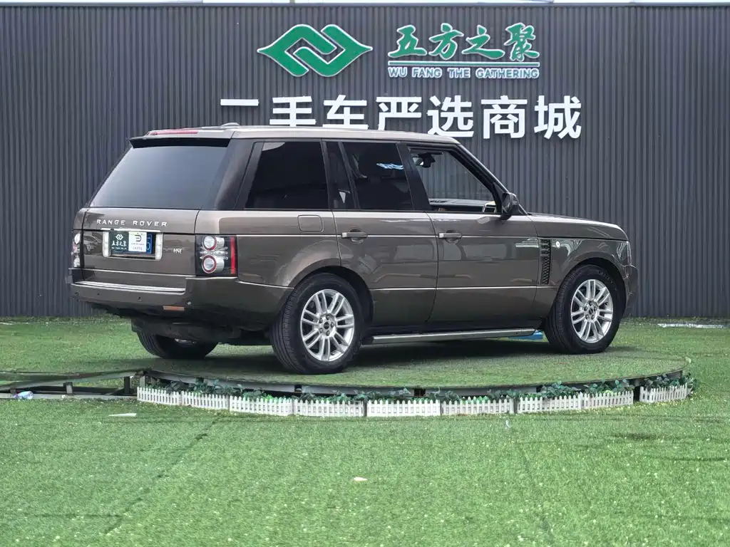 Land Rover Range Rover 2012 — фото 24