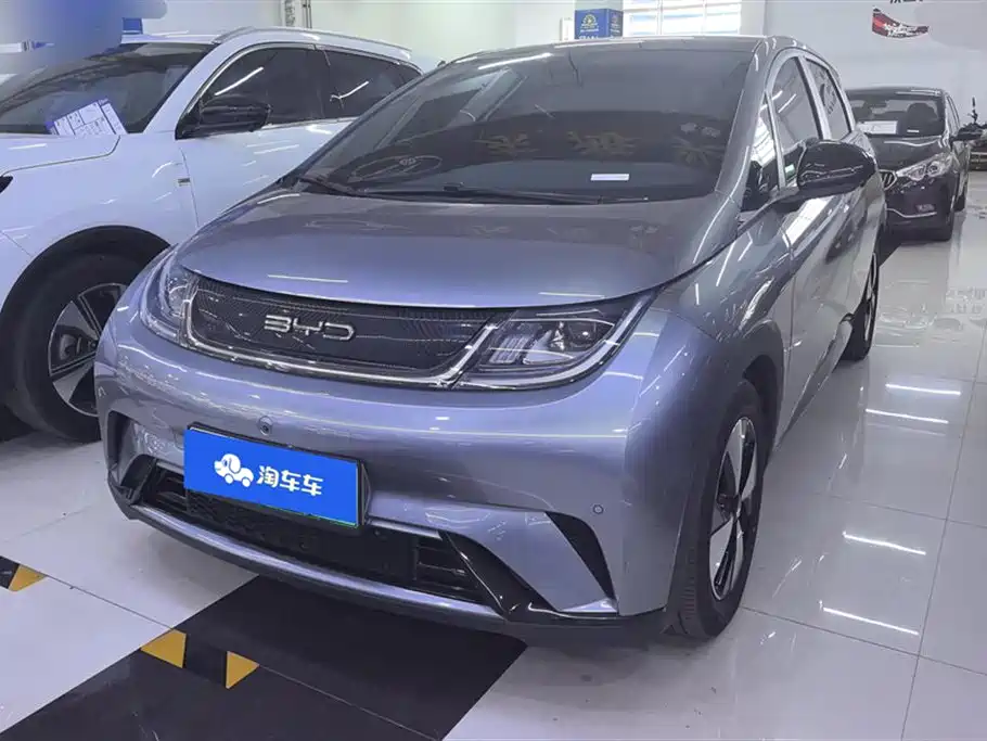 BYD Dolphin 2023 — фото 1