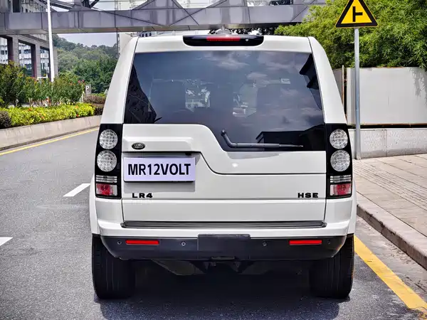 Land Rover Discovery 2014