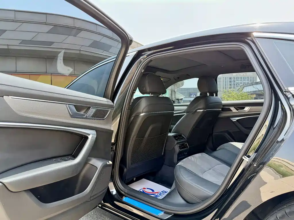 Audi A6L 2024