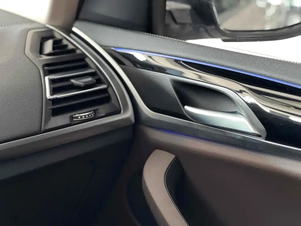 BMW X3 2022 — фото 11