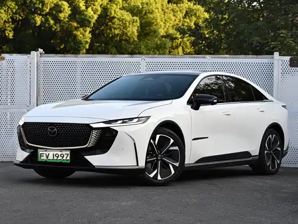 Mazda EZ-6 2025