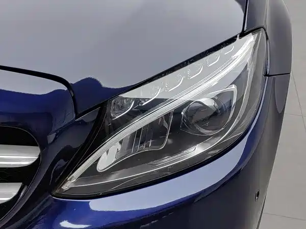 Mercedes-Benz C-Class 2017