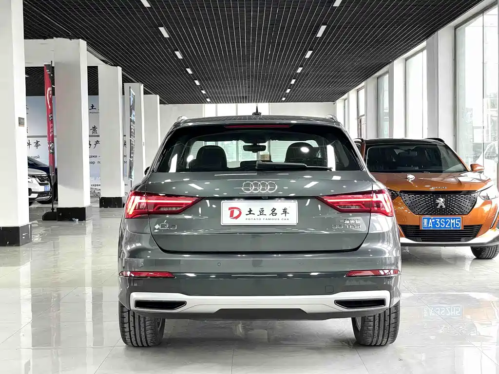 Audi Q3 2023 — фото 5