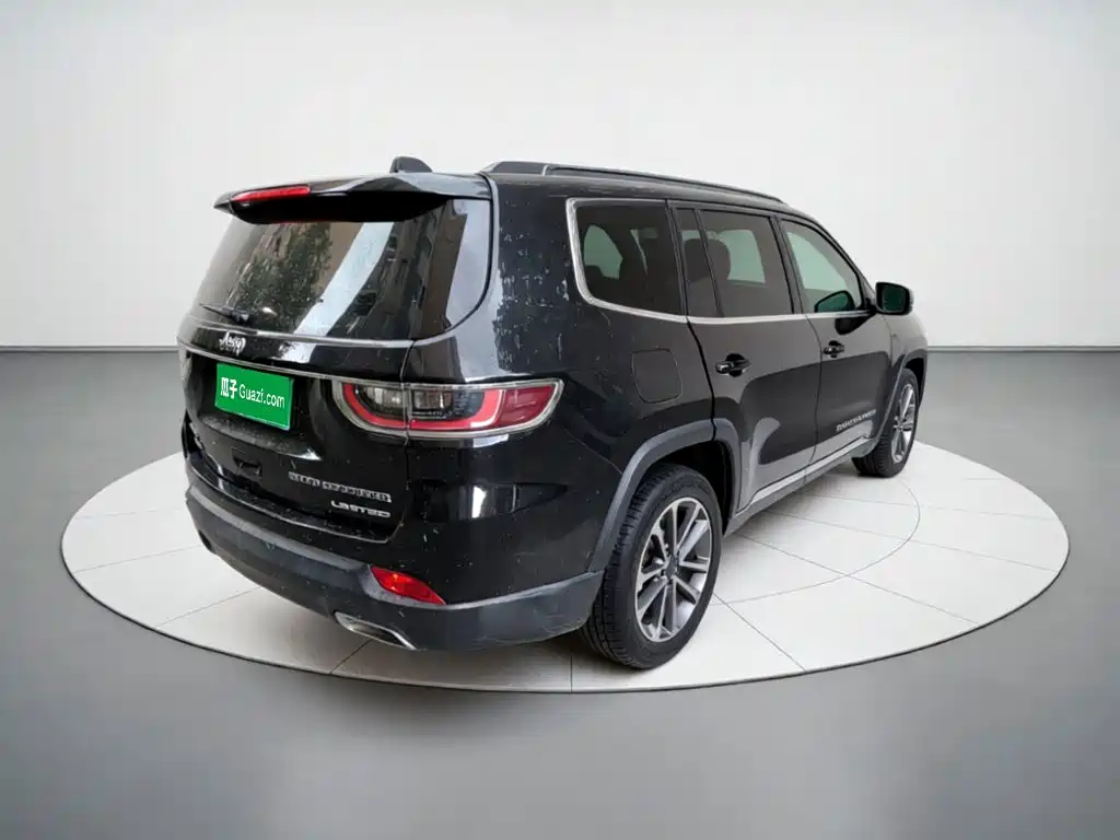 Jeep Grand Commander 2018 — фото 6