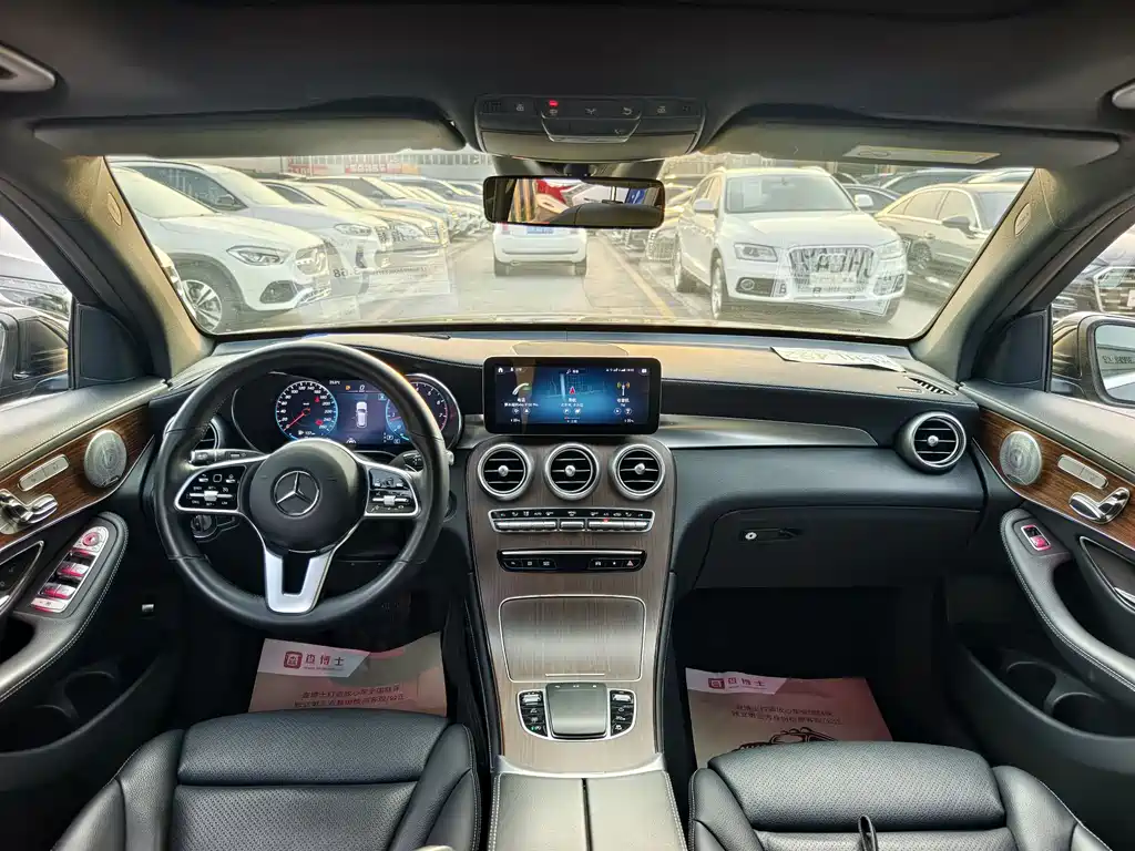 Mercedes-Benz GLC 2021 — фото 10