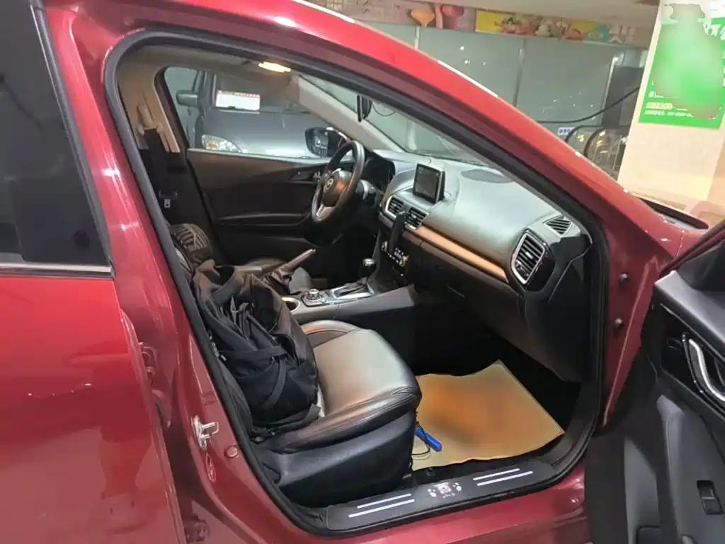 Mazda 3 Angkesela 2015 — фото 25