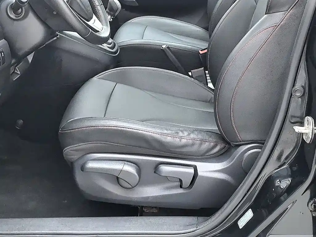 Haval H6 2015 — фото 20