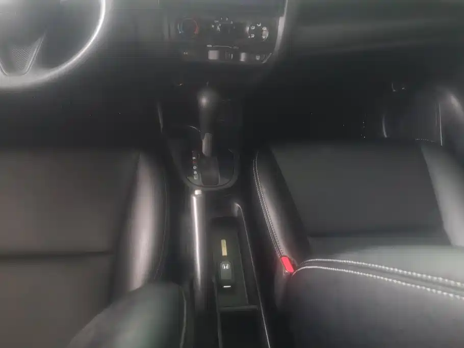Honda Fit 2017 — фото 16