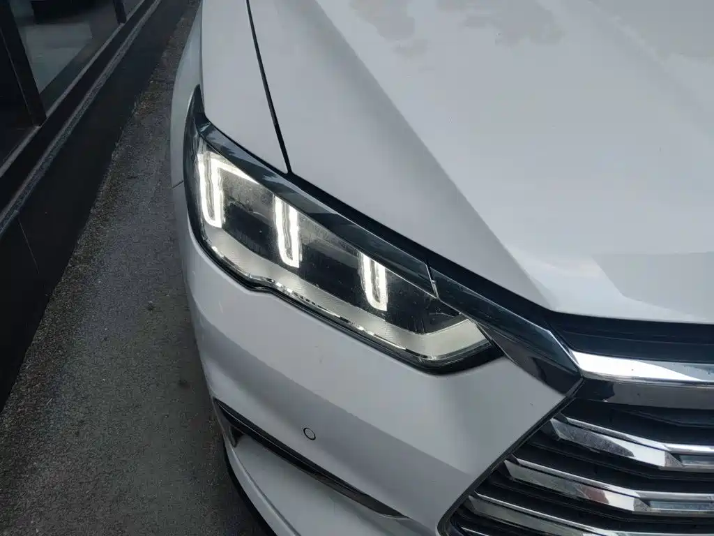 BYD Song Pro New Energy 2019 — фото 7