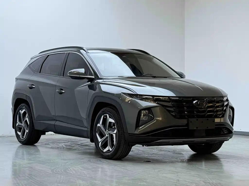 Hyundai Tucson 2023 — фото 3