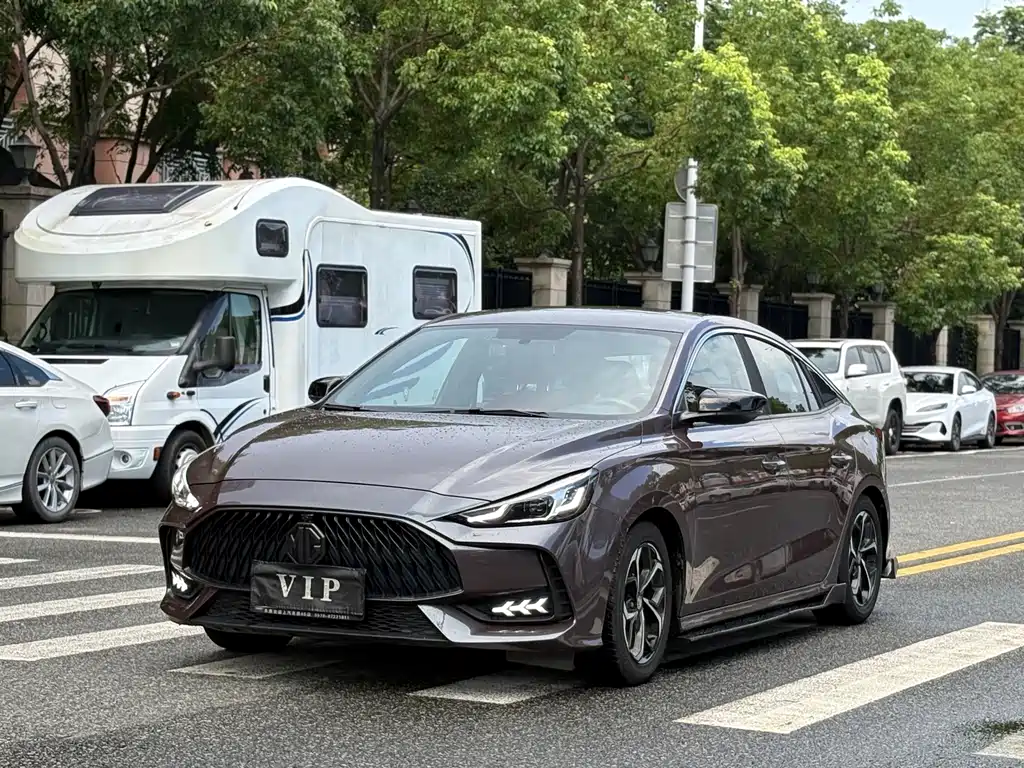 MG MG5 2021