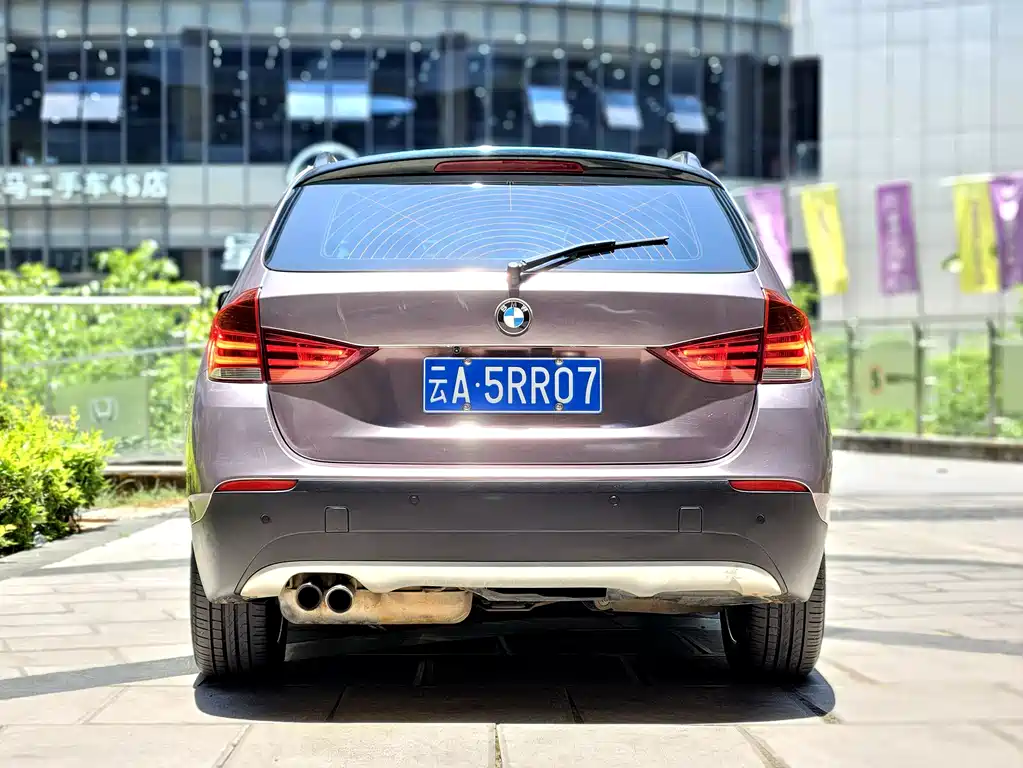 BMW X1 2012 — фото 10