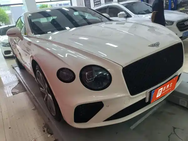Bentley Continental 2022