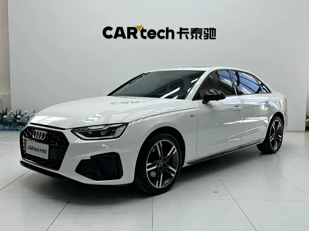 Audi A4L 2023 — фото 1