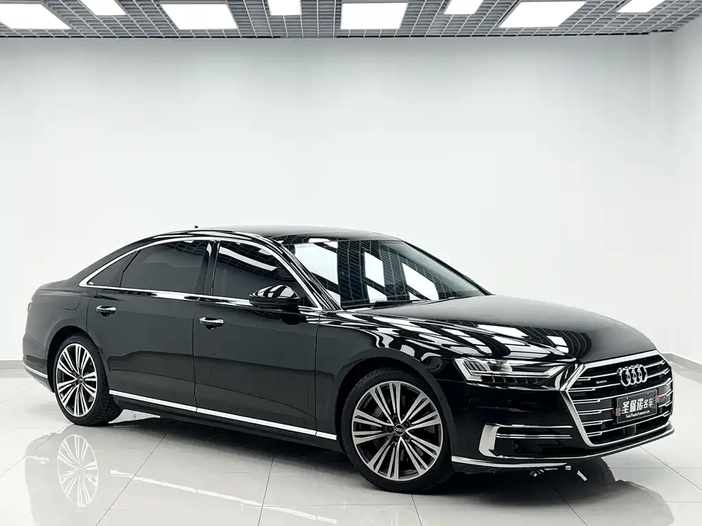 Audi A8 2022