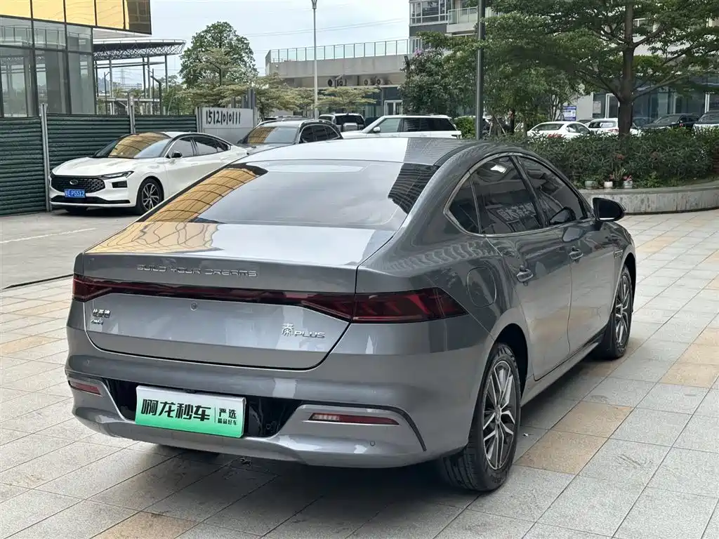 BYD Qin PLUS 2023 — фото 18