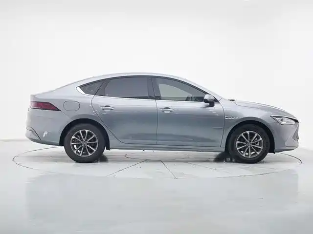BYD Qin PLUS 2025 — фото 7