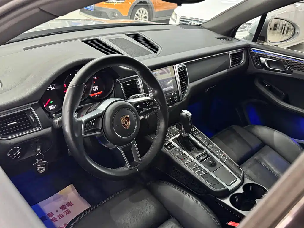 Porsche Macan 2018 — фото 4