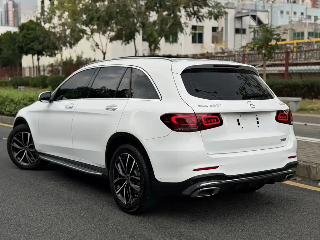 Mercedes-Benz GLC 2020 — фото 9