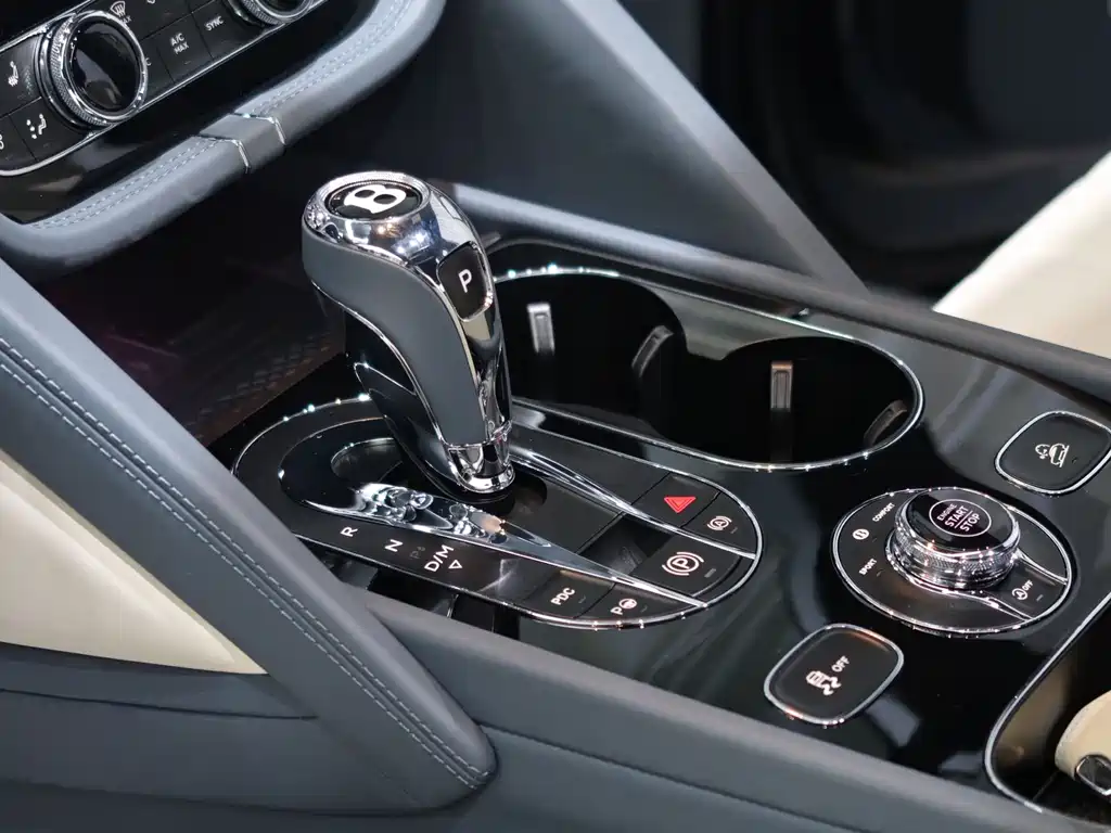 Bentley Bentayga 2022