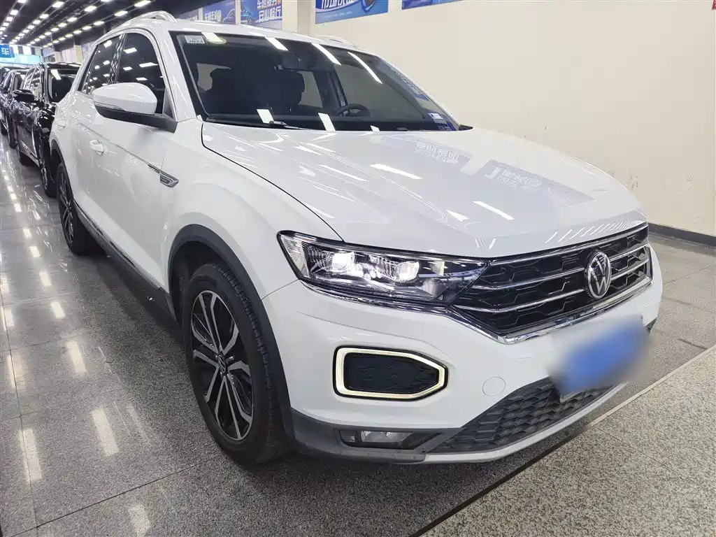 Volkswagen T-Roc 2021 — фото 4