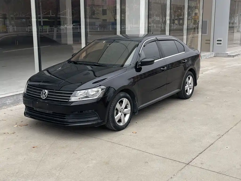 Volkswagen Lavida 2017 — фото 1