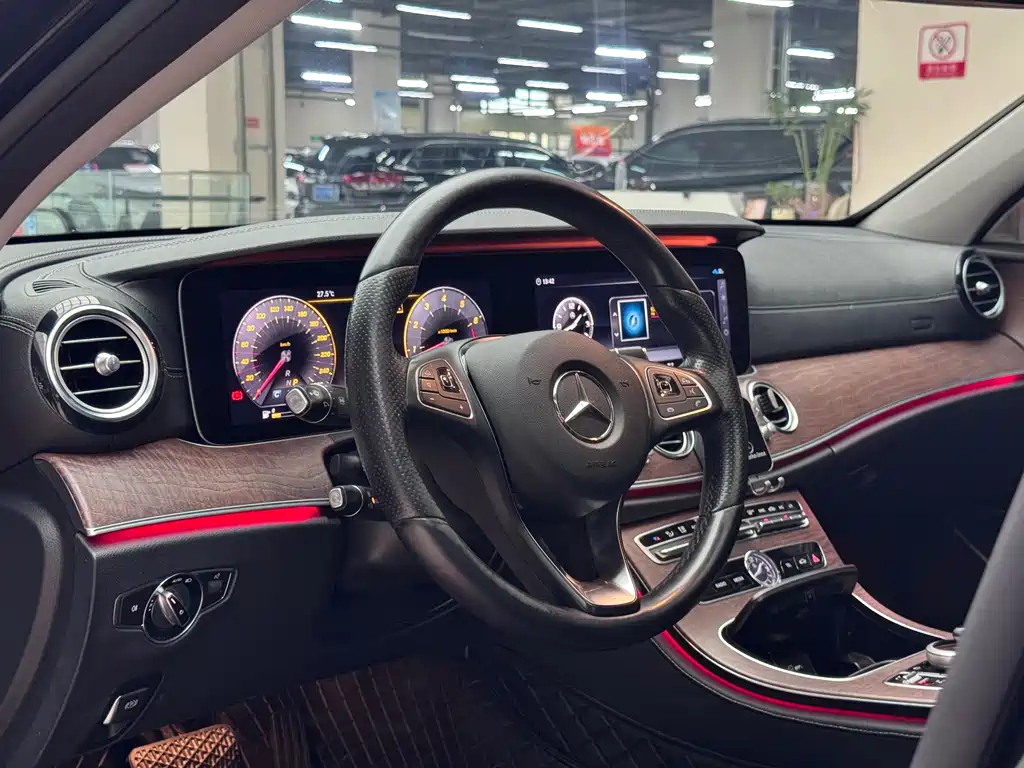 Mercedes-Benz E-Class 2018