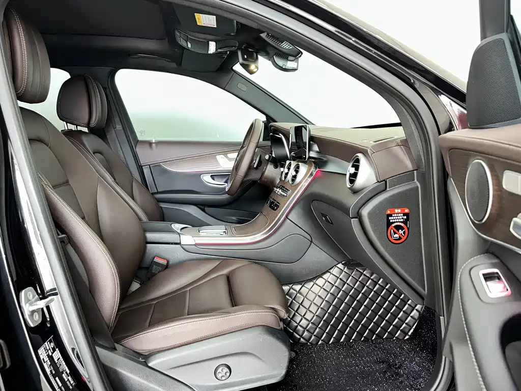 Mercedes-Benz GLC 2022 — фото 13