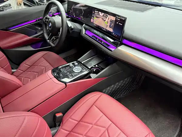 BMW 5 Series 2024