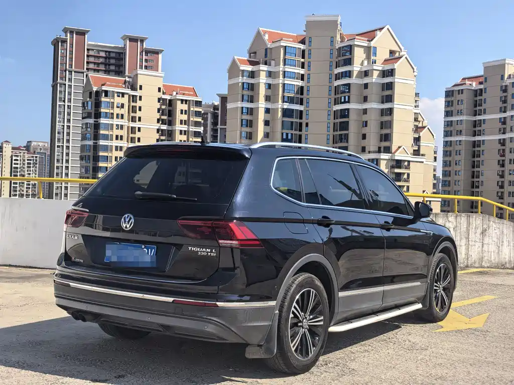 Volkswagen Tiguan L 2017