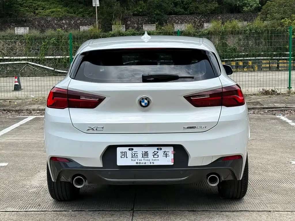 BMW X2 2021 — фото 12