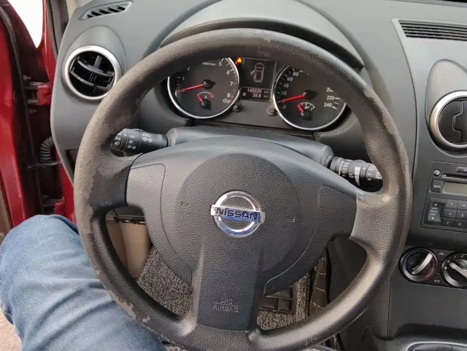 Nissan Qashqai 2015 — фото 15