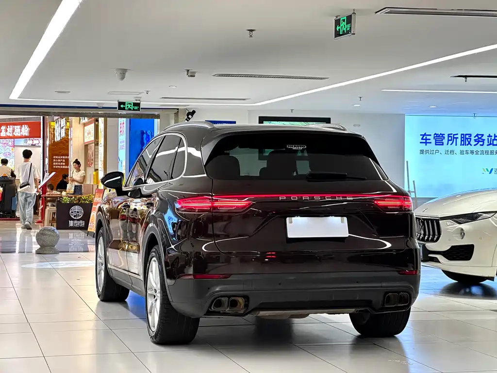 Porsche Cayenne 2019