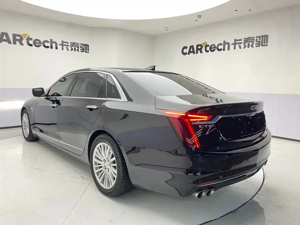 Cadillac CT6 2022 — фото 7
