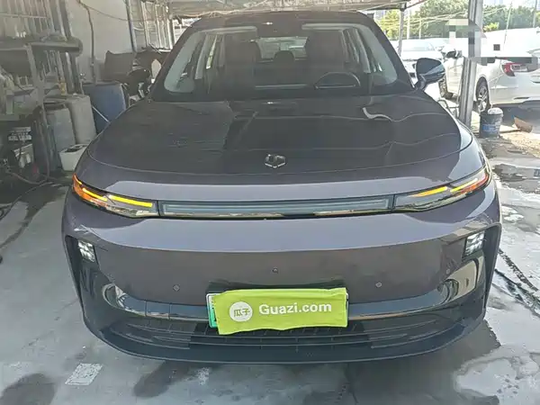 Leapmotor B10 2025
