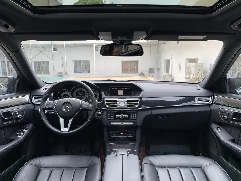 Mercedes-Benz E-Class 2014