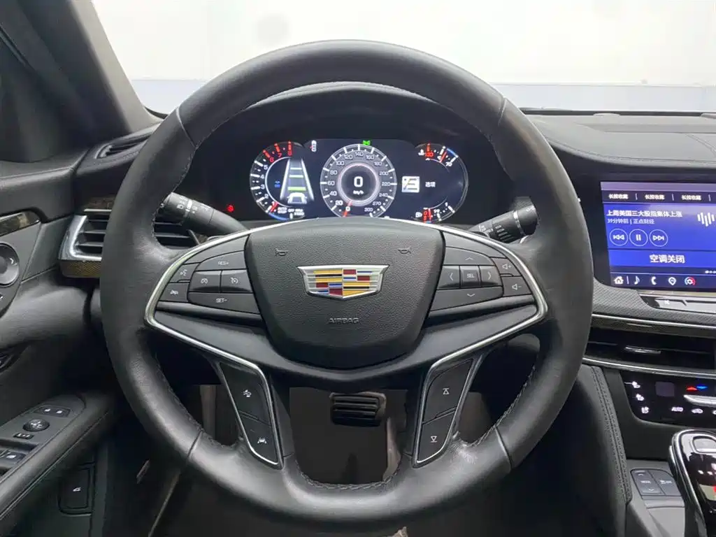 Cadillac CT6 2022 — фото 14