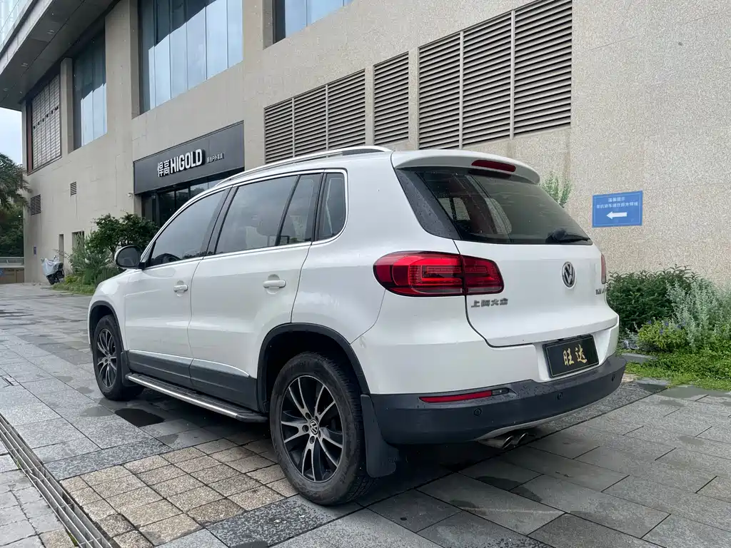 Volkswagen Tiguan 2015 — фото 9