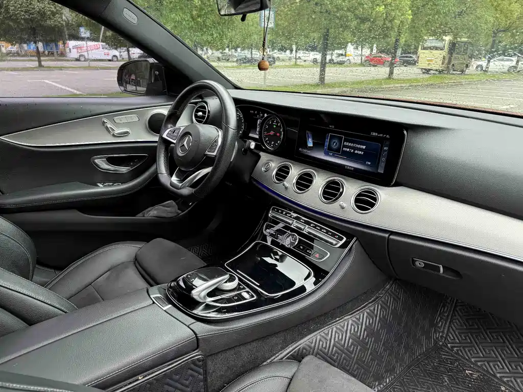 Mercedes-Benz E-Class 2017