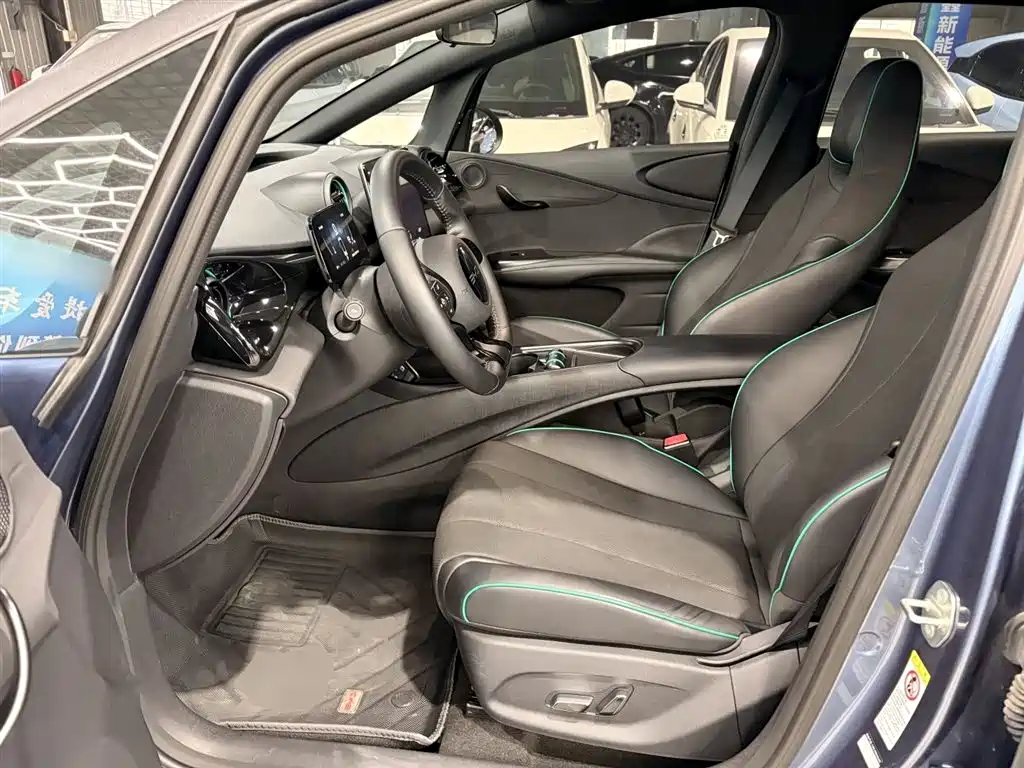 BYD Dolphin 2025 — фото 15